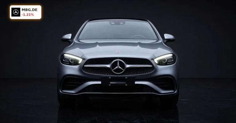 Mercedes-Benz Quartal mit Gewinneinbruch von 44%: Was hinter den schwachen Zahlen steckt und wie das Sparprogramm die Aktie veraendert